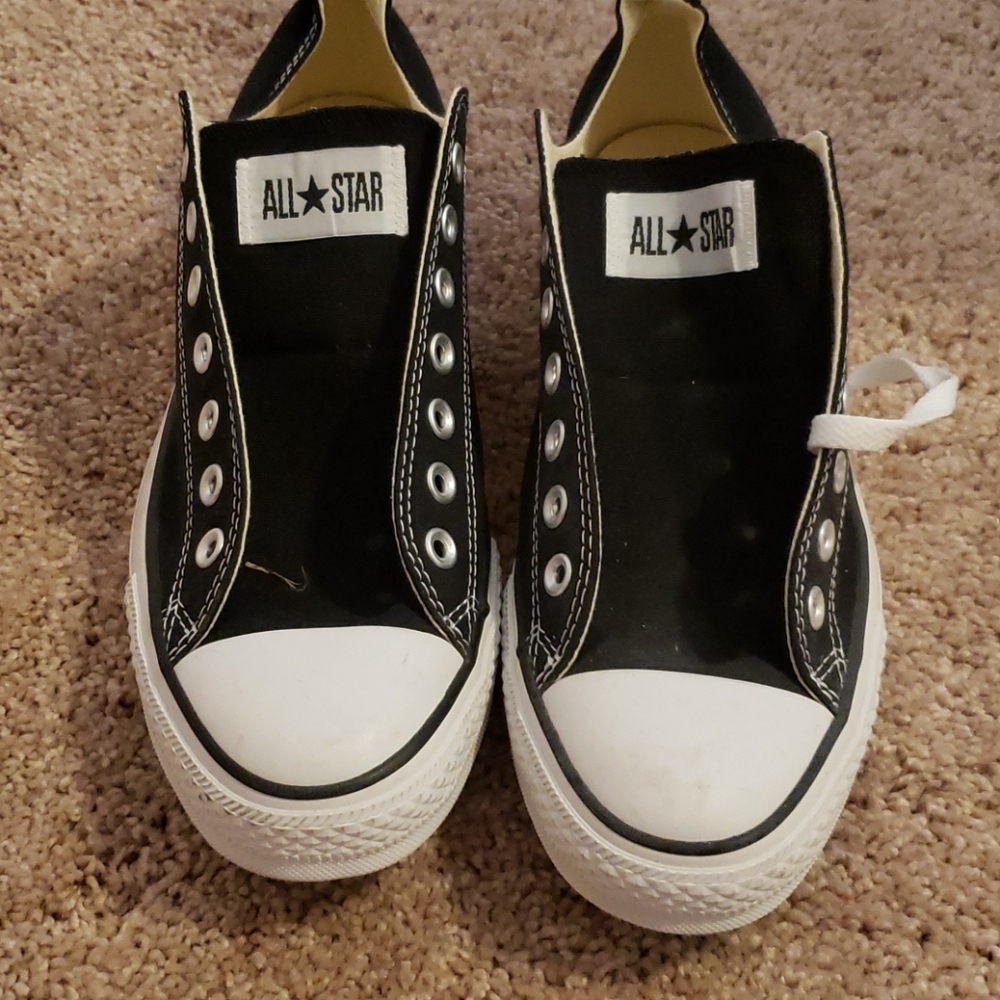 Men's Size 10 Converse All-Stars never worn